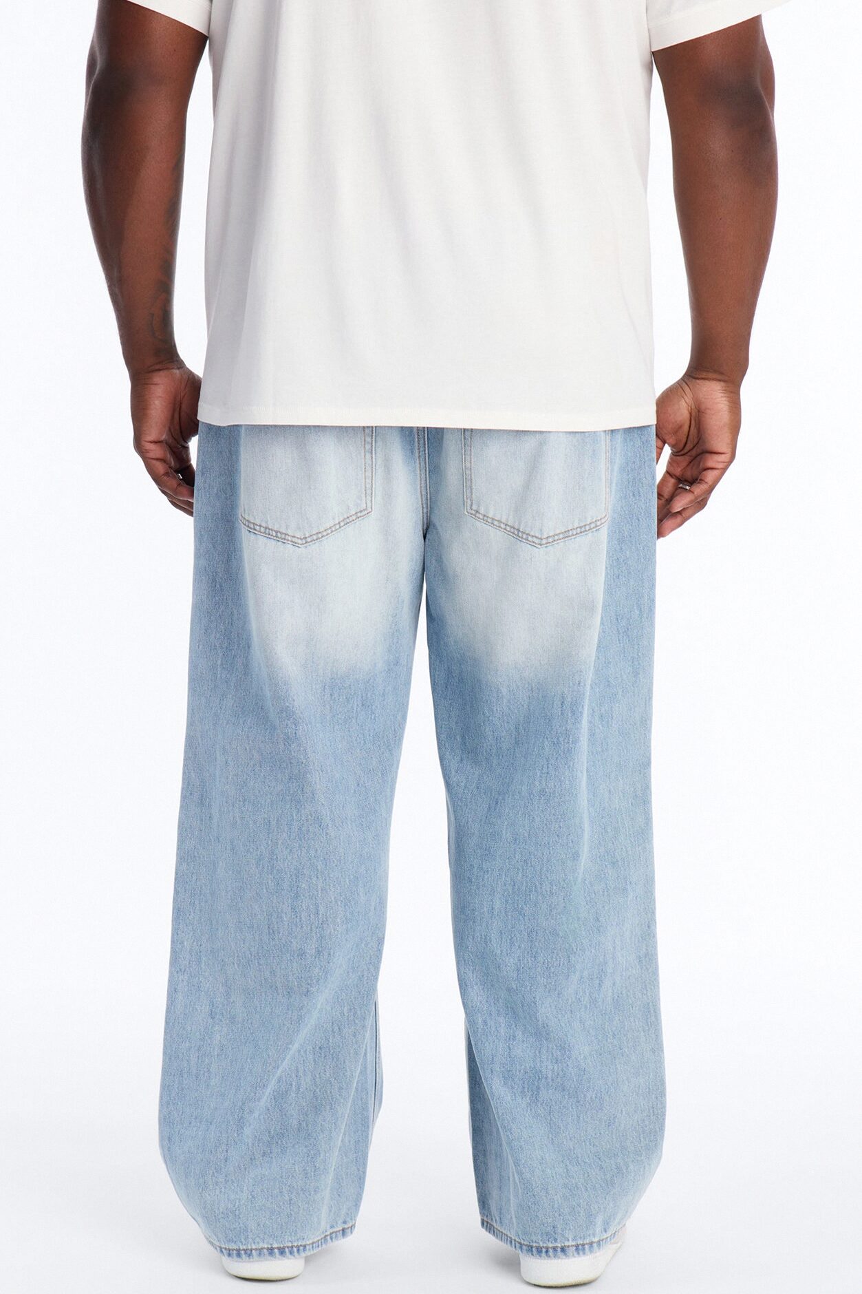 Essential Destroyed Baggy Rigid Jean - Light Blue Wash