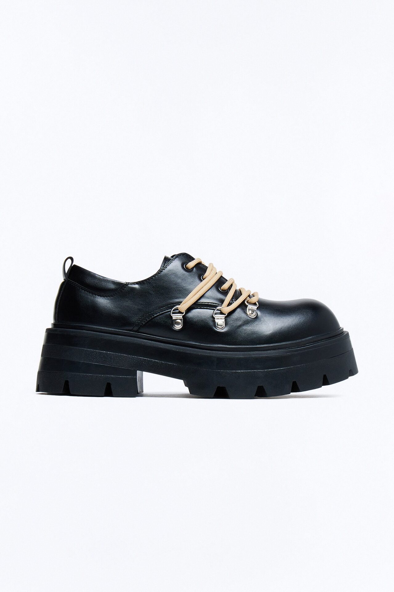 Chunky Hiker Lace Up Oxford Shoes - Black