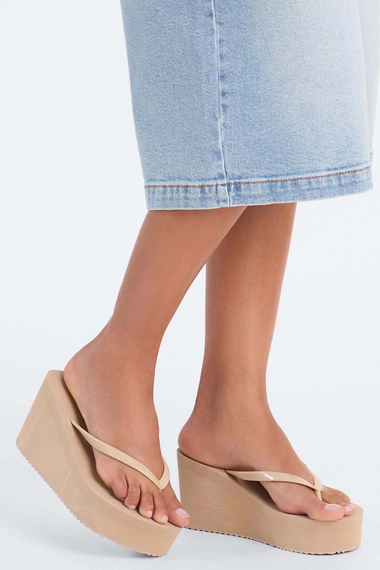 Saturday Thong Platform Wedges - Taupe