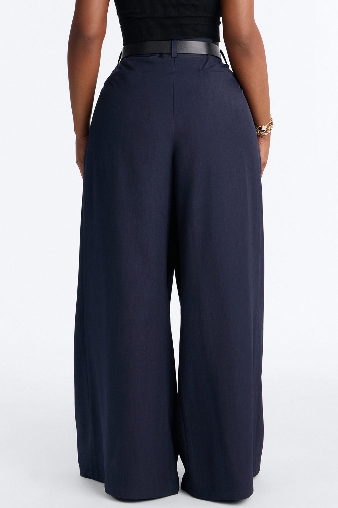 No Brainer Belted Wide Leg Pleated Pant - Navy