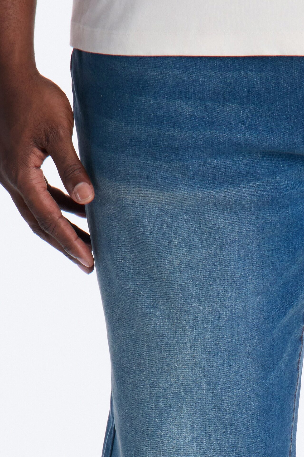 Everyday Straight Clean Jean - Dark Wash