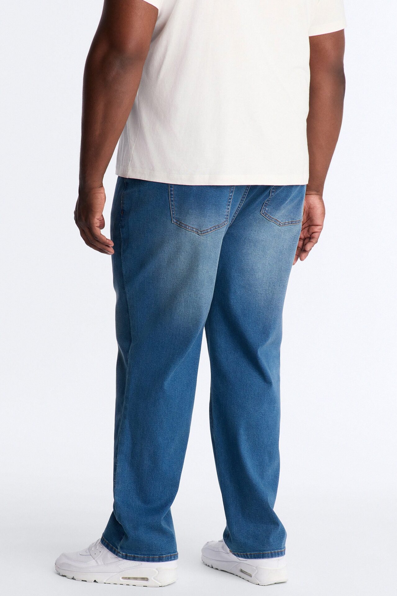 Everyday Straight Clean Jean - Dark Wash