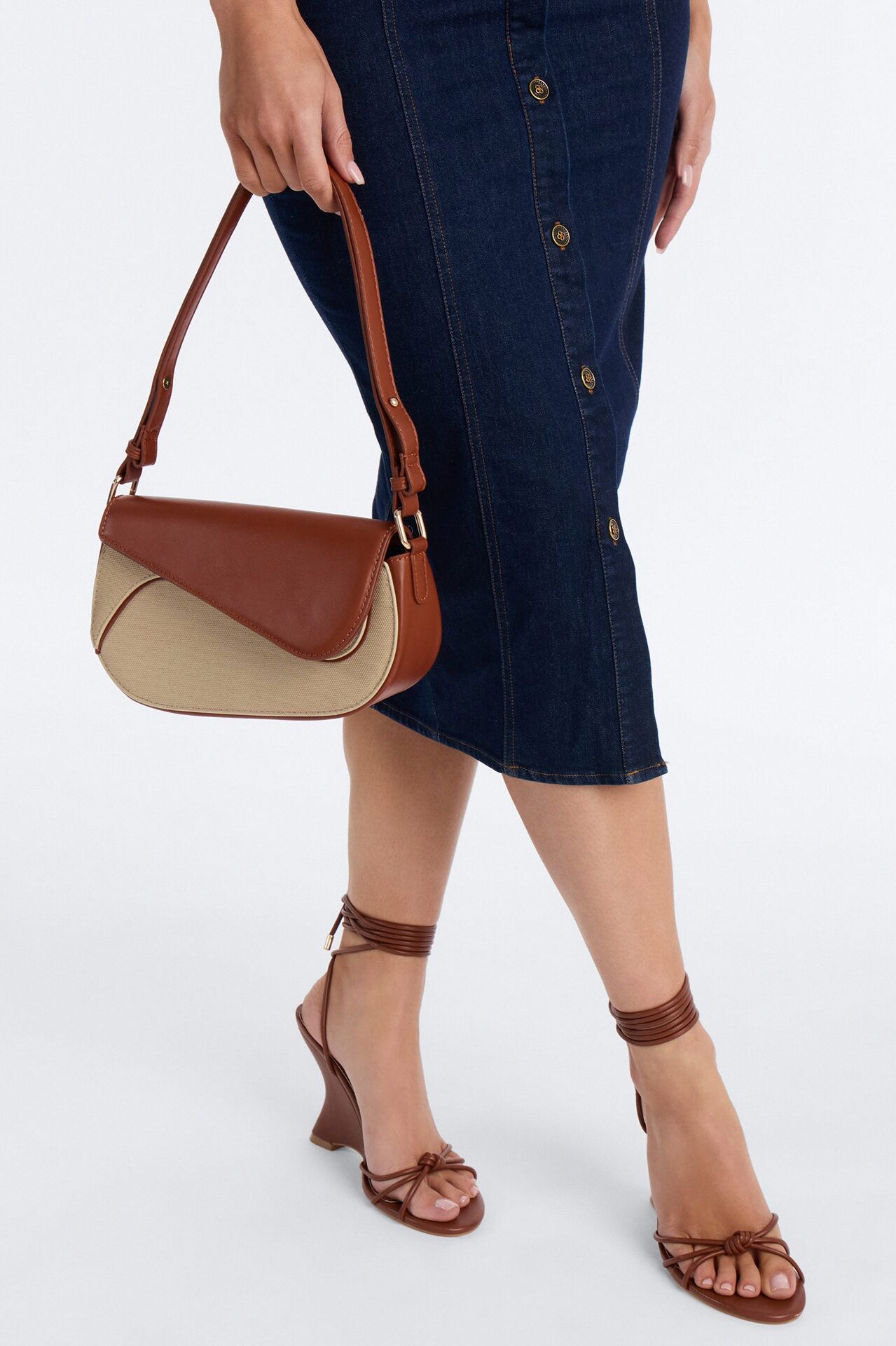 Wall Street Walk Faux Leather Shoulder Handbag - Brown/combo