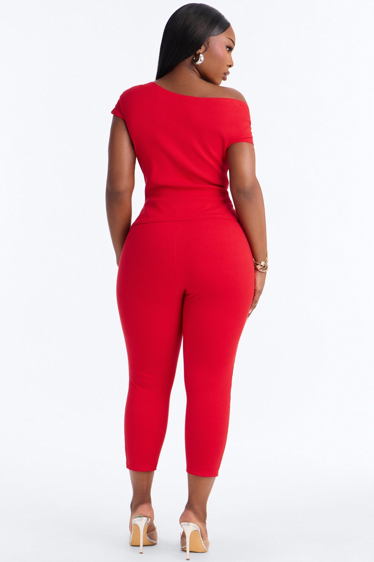 Ariella Off Shoulder Snatched Capri Set - Red
