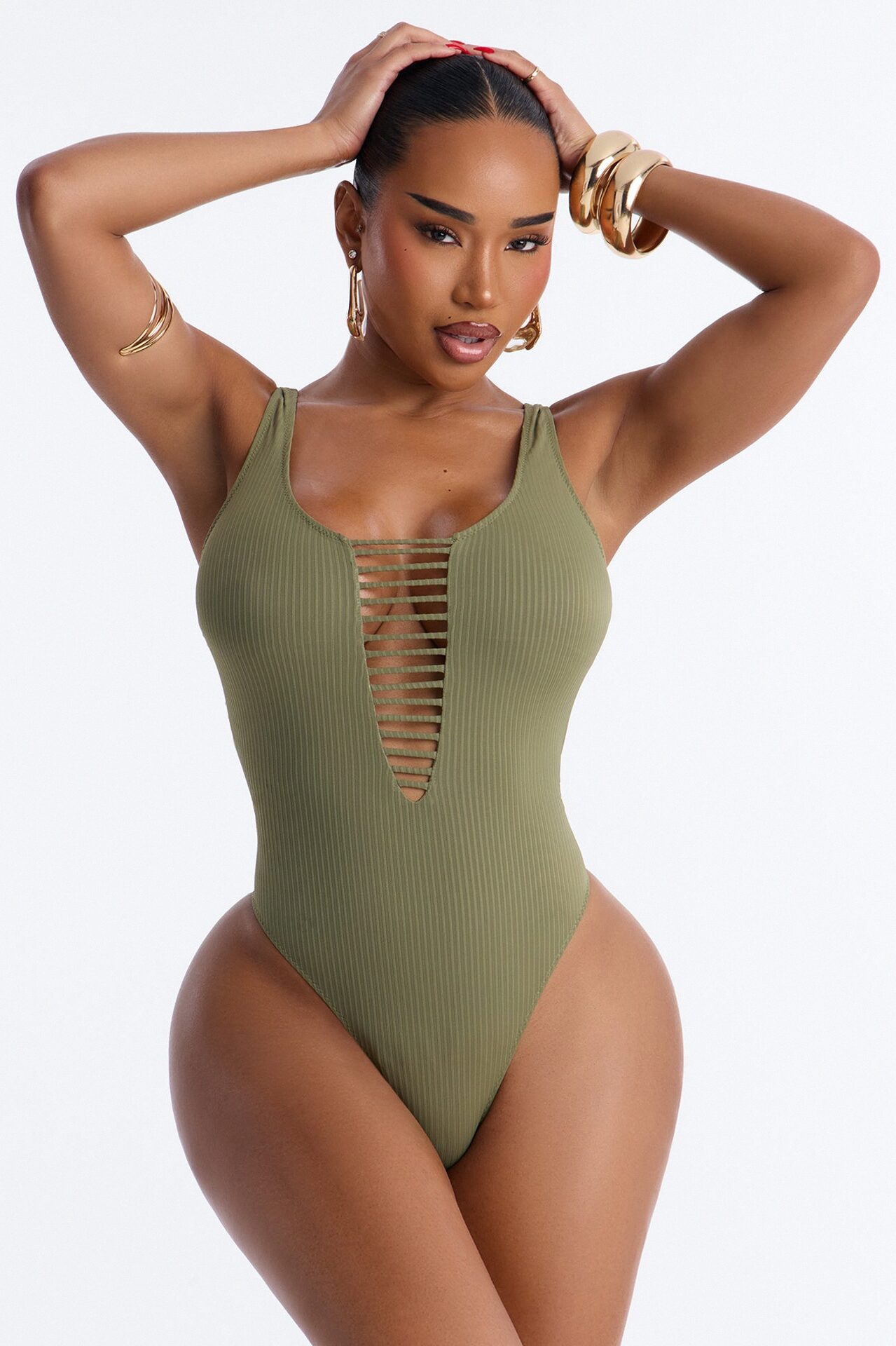 Shades On Sandy Toes Cut Out Scoop Neck 1 Piece Swimsuit - Olive