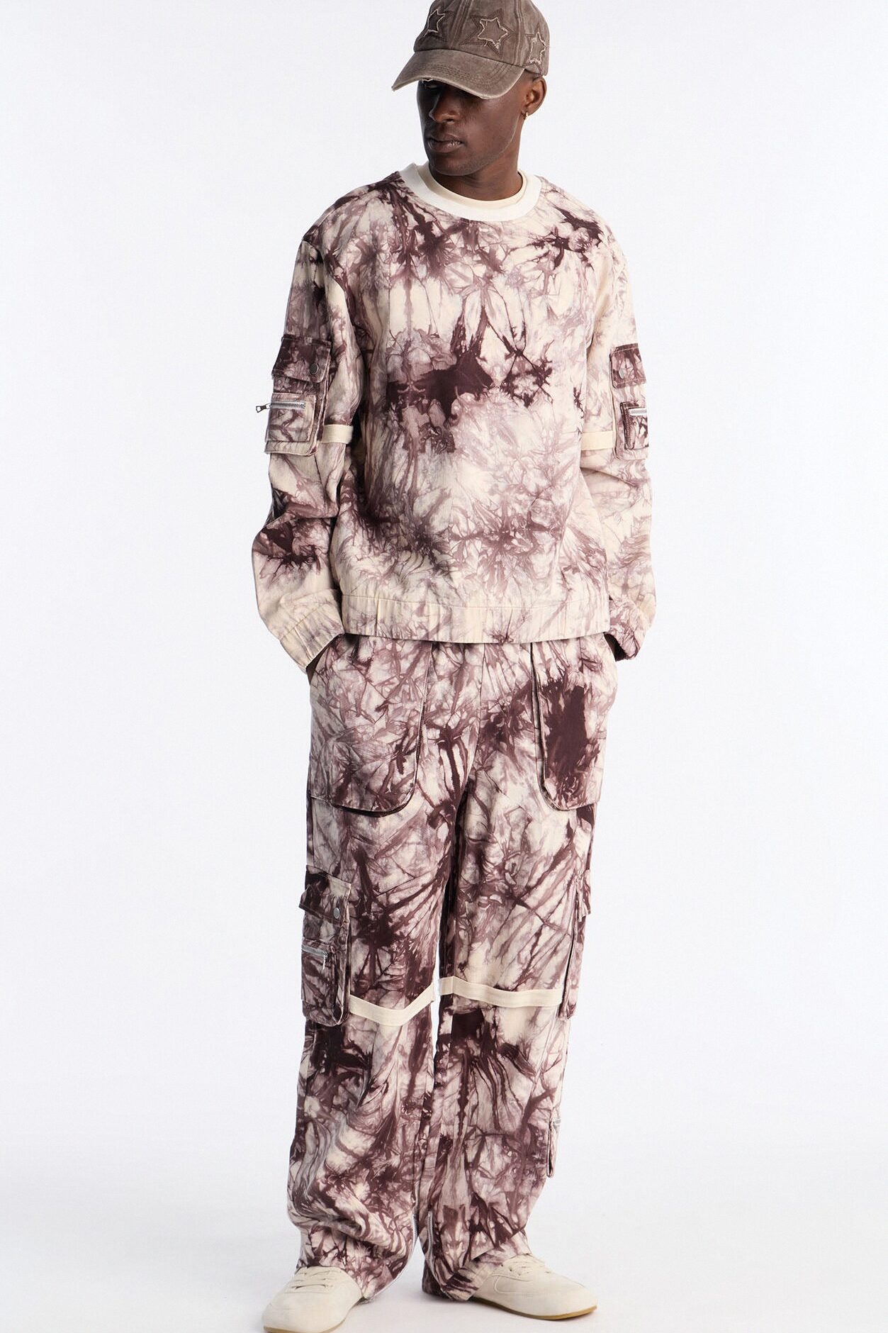 Relaxed Mind Trip Long Sleeve Crew - Brown