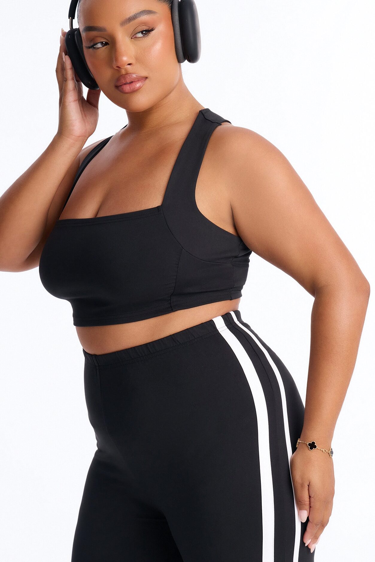 Athena Capri Set - Black/White