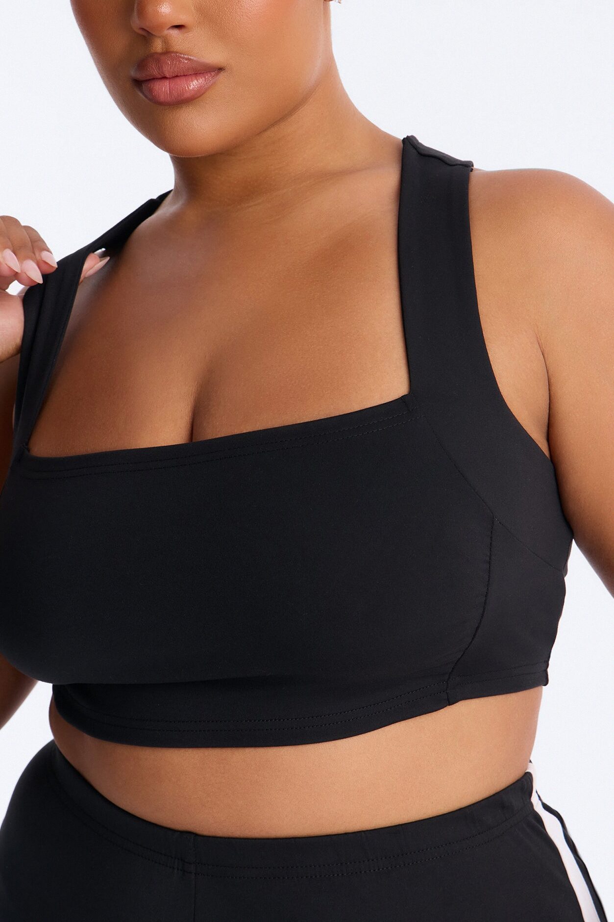 Athena Capri Set - Black/White