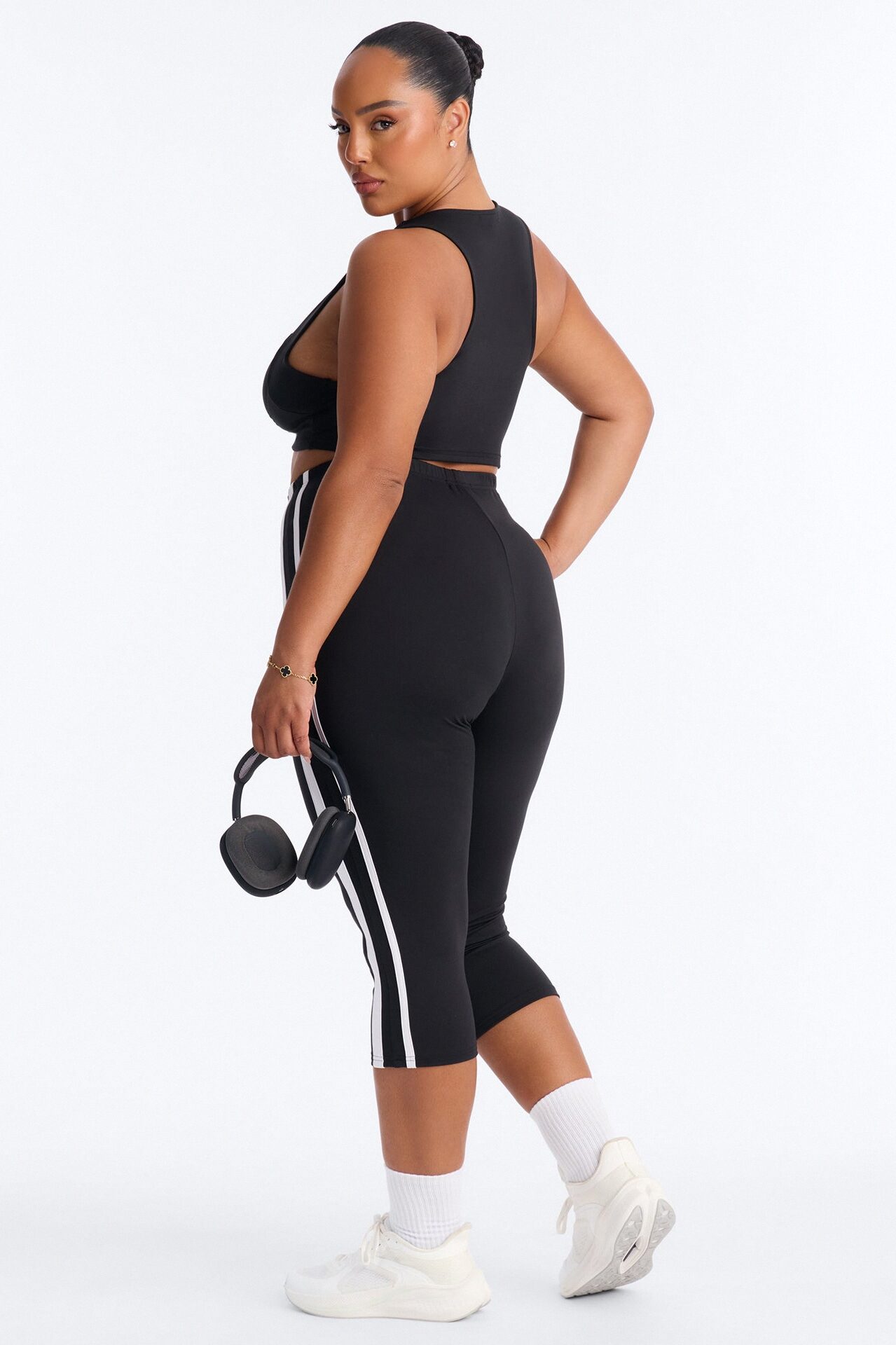 Athena Capri Set - Black/White