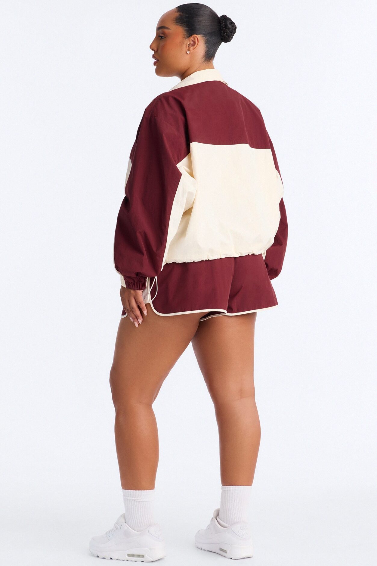 Extra Mile Color Block Windbreaker Short - Burgundy