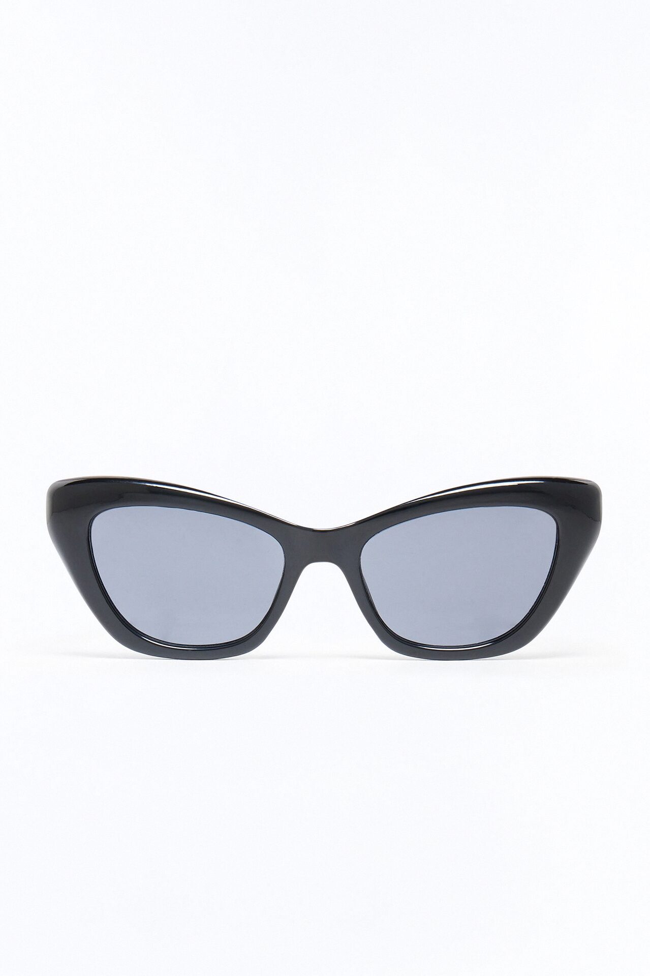 Give It One More Time Sunglasses - Black