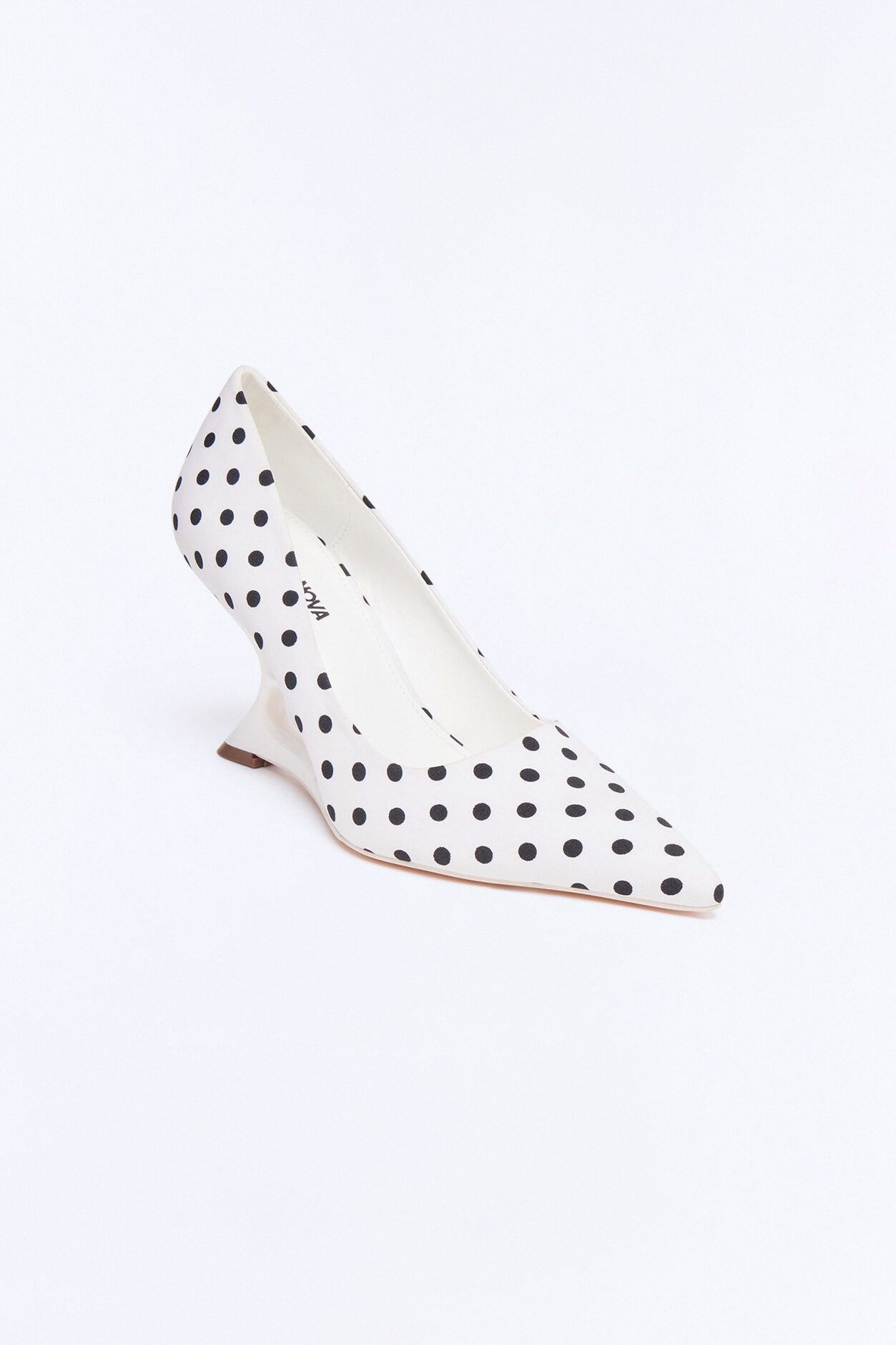 Dulce Novelty Wedge Pumps - White/combo