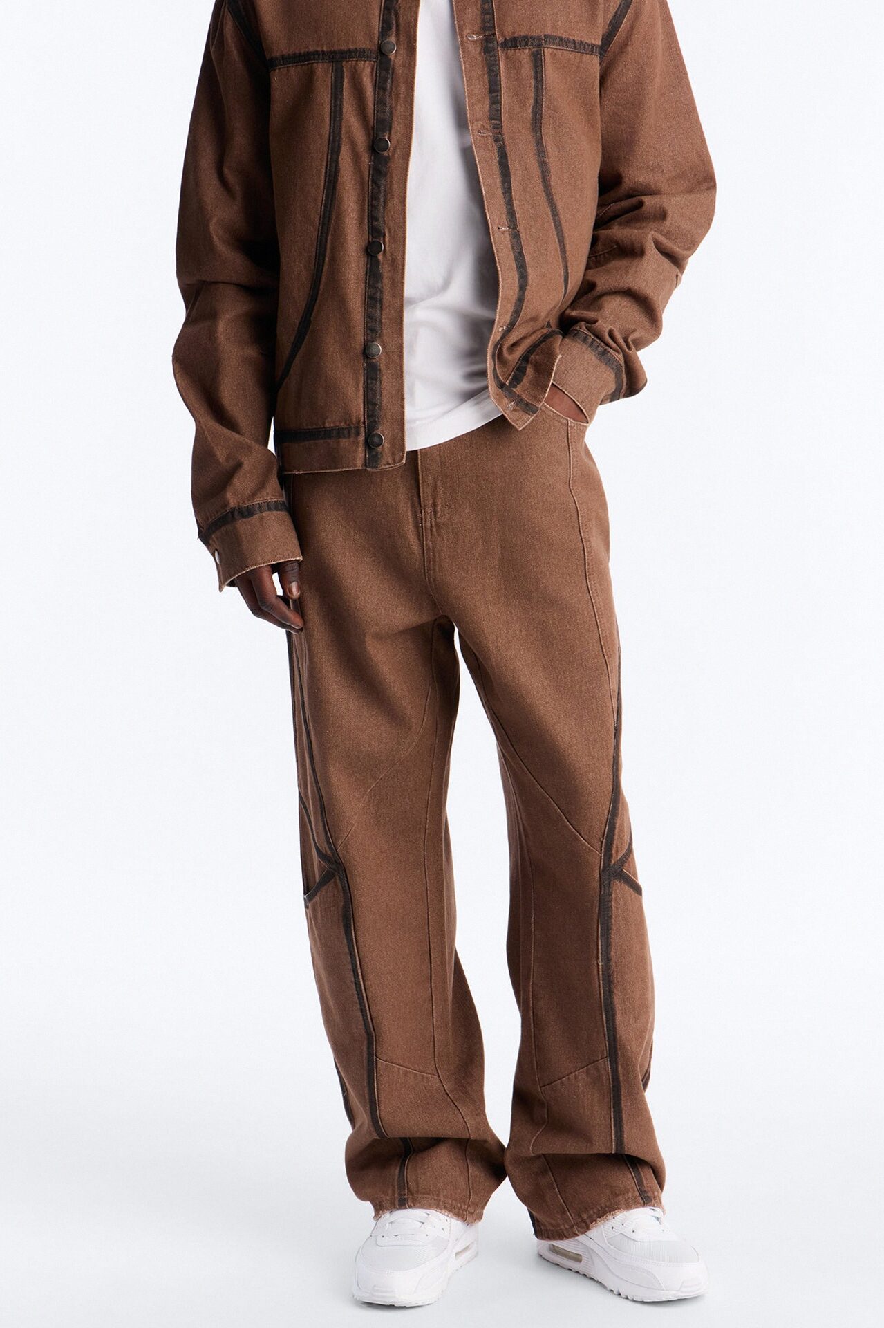 Seeing Lines Baggy Jeans - Brown