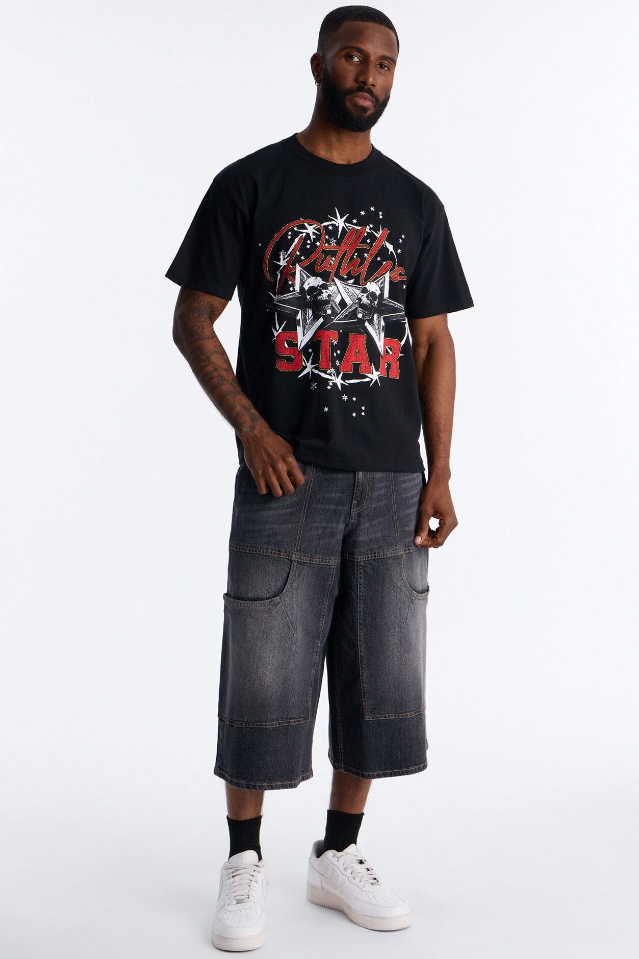 Ruthless Star Boxy Short Sleeve Tee - Black