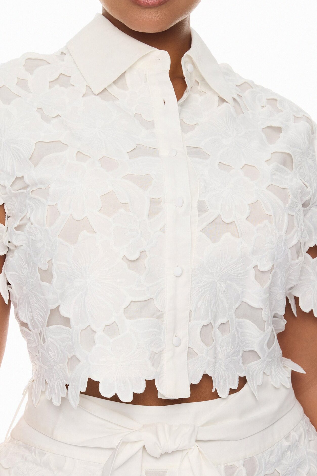 Kierra Short Sleeve Embroidered Top - White