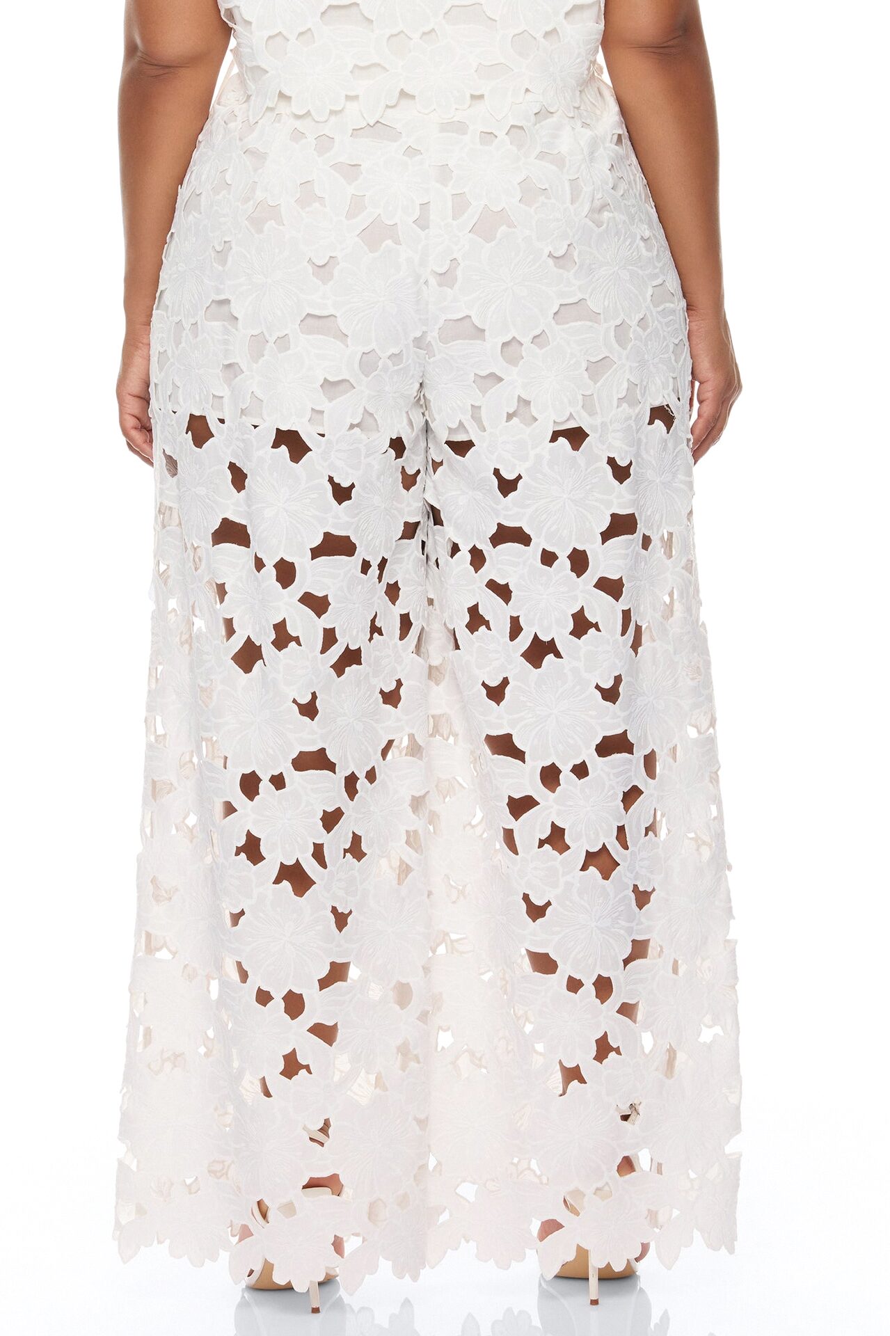 Kierra Wide Leg Embroidered Pant - White