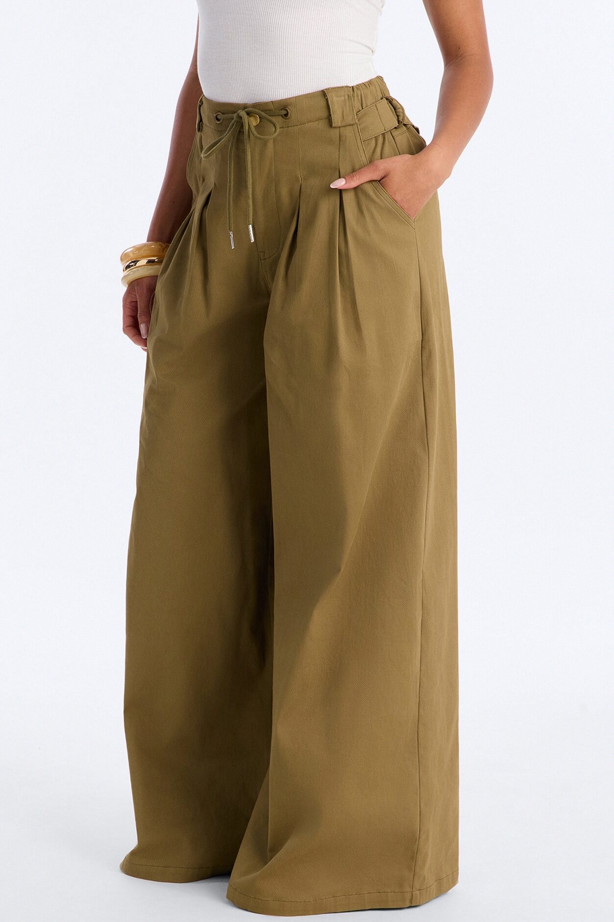 Mira High Rise Cargo Wide Leg Pant - Olive