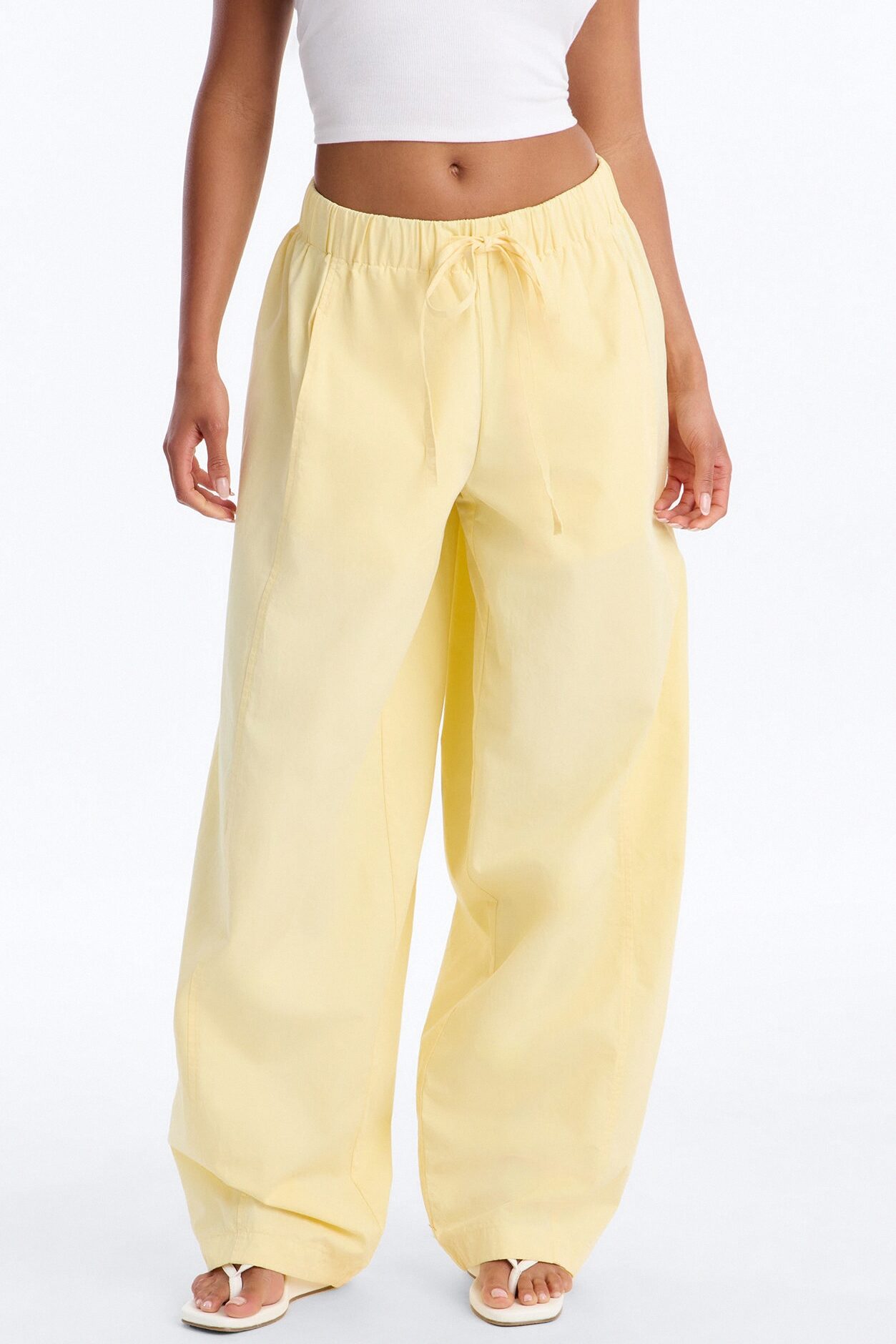 Maggie Low Rise Drawstring Wide Leg Pant 32″ - Butter Yellow