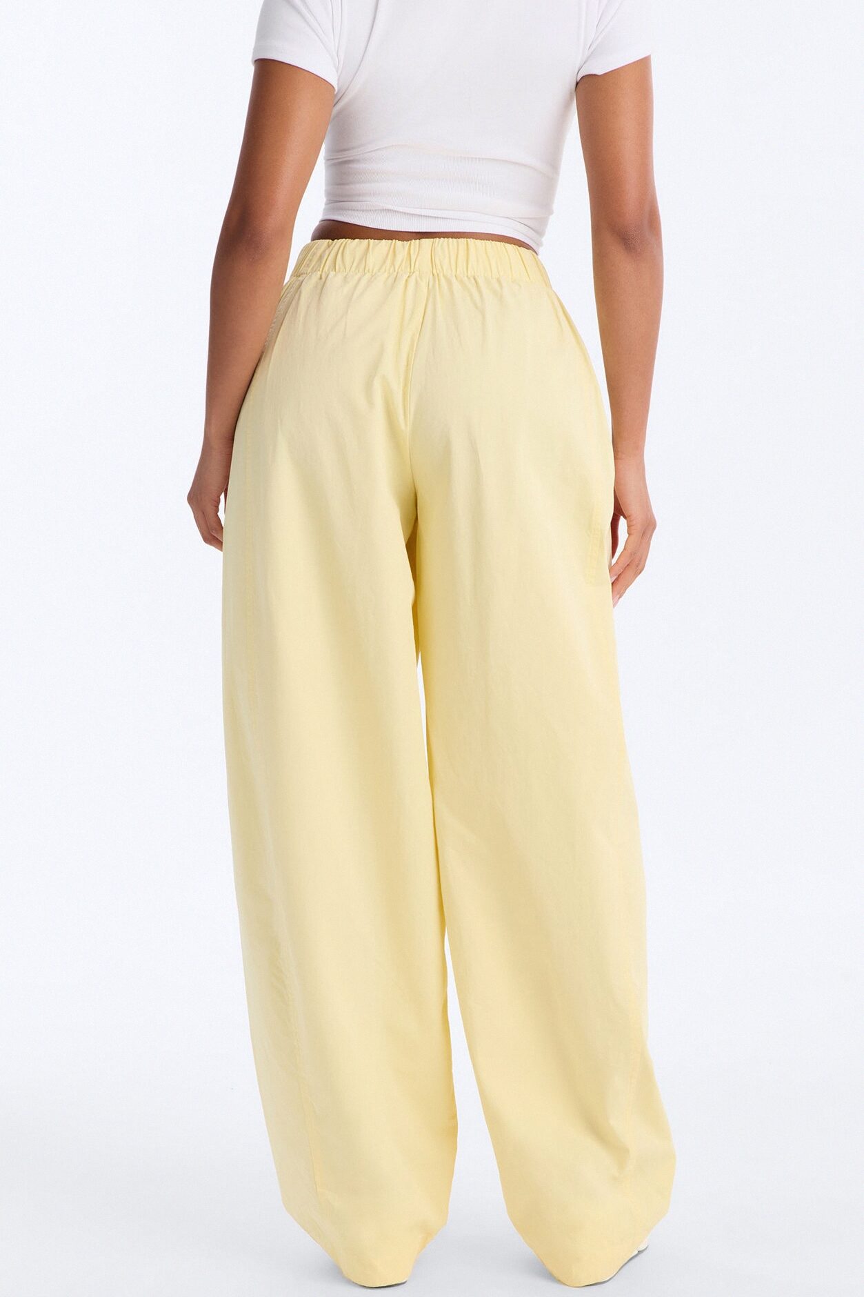 Maggie Low Rise Drawstring Wide Leg Pant 32″ - Butter Yellow
