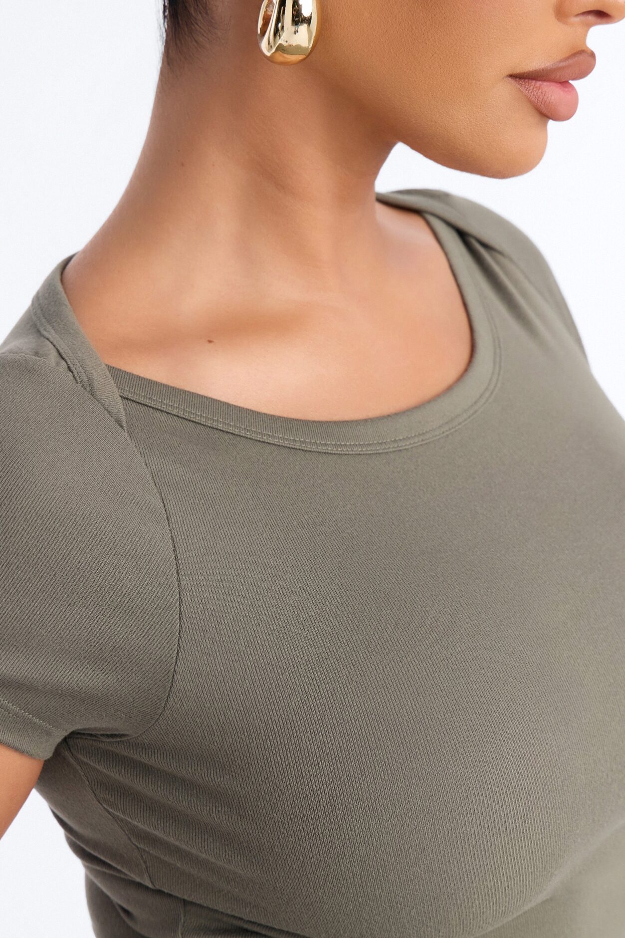 Boat Neck Ribbed T-shirt - Olive