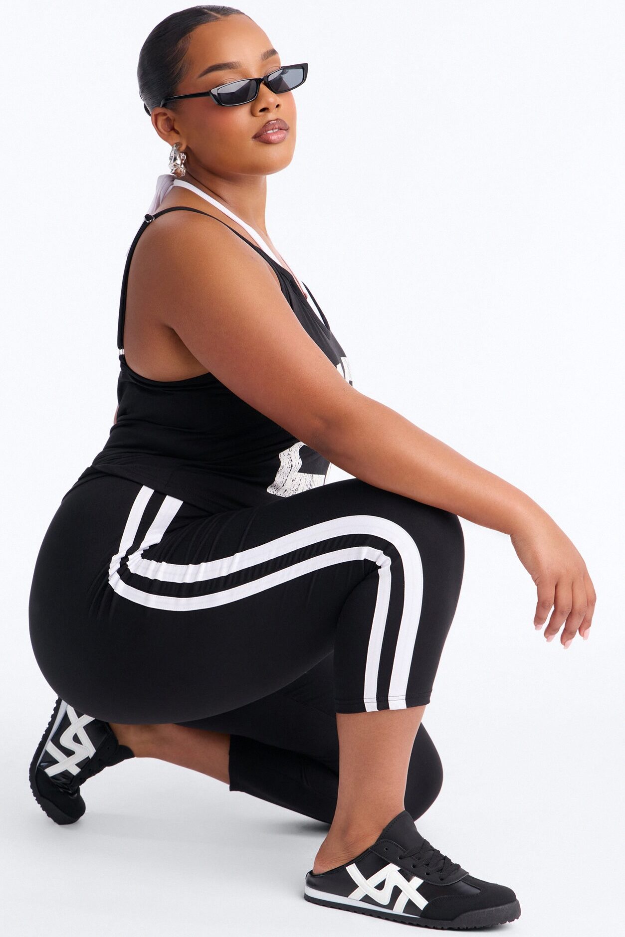 Hot Player 23 Capri Legging Set - Black/White