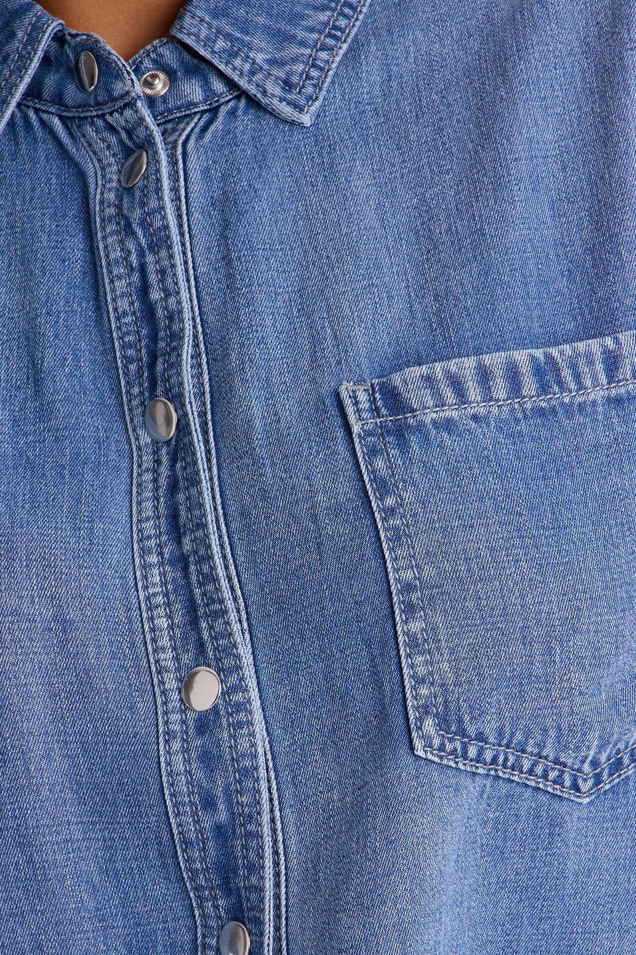 Elevated Casual Oversized Denim Shirt - Medium Wash