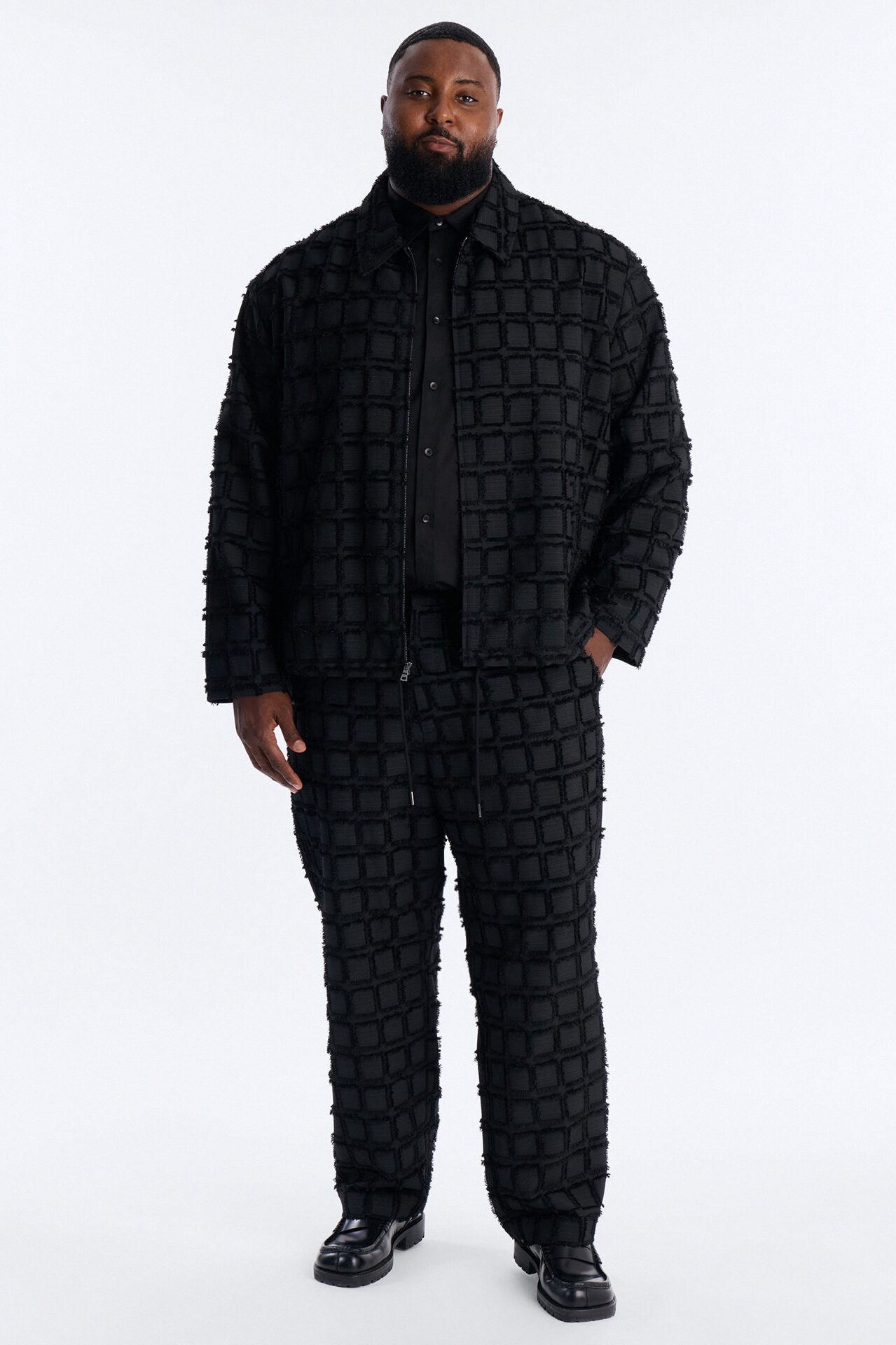 Straight Quadrate Textured Trouser - Black
