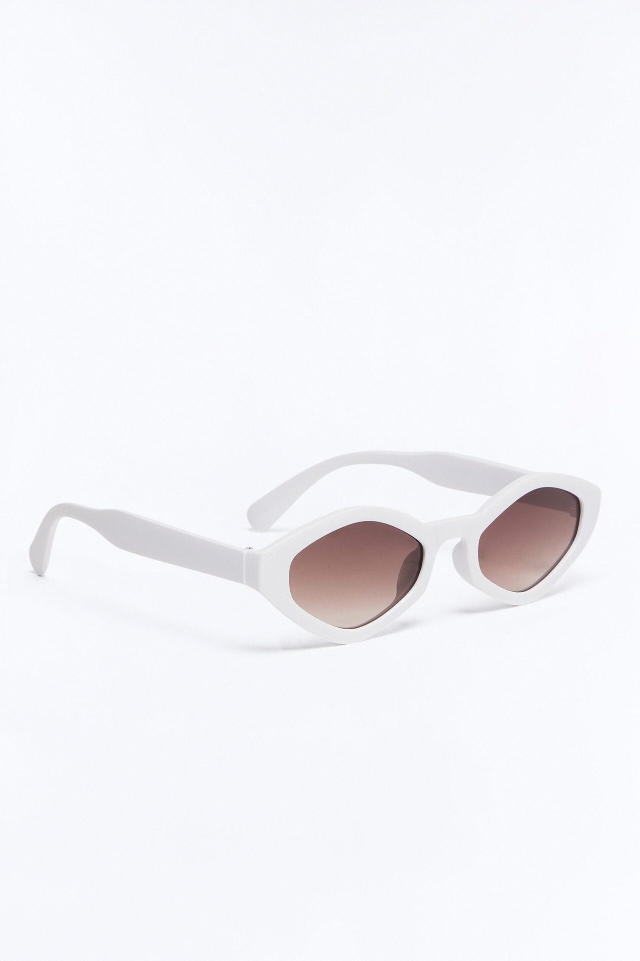Missy Marry Sunglasses - White