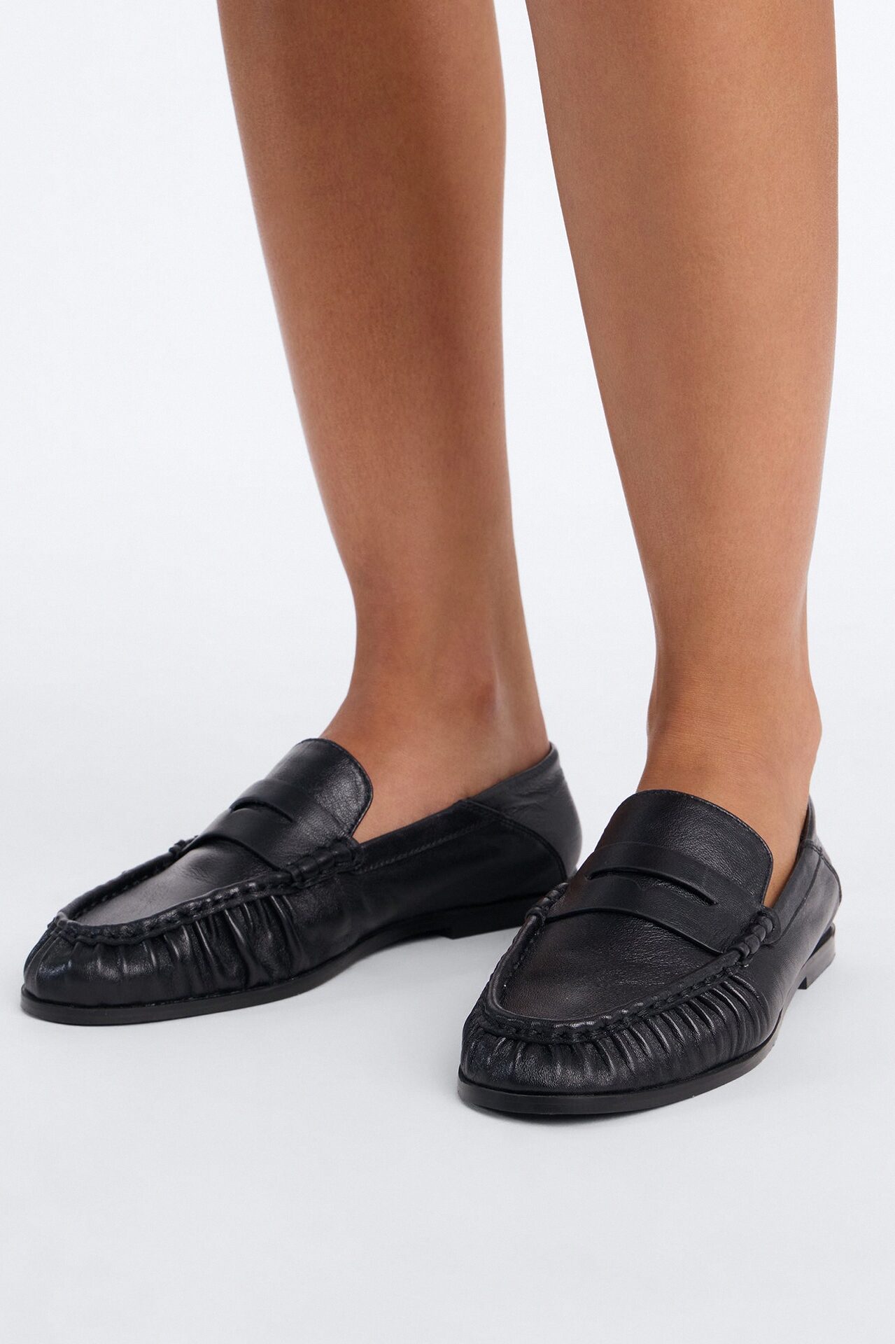 Steve Madden Stewart Leather Loafer - Black