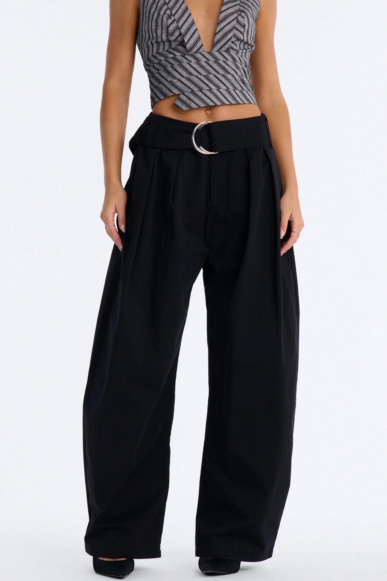 Santee Barrel Belted Pant - Black