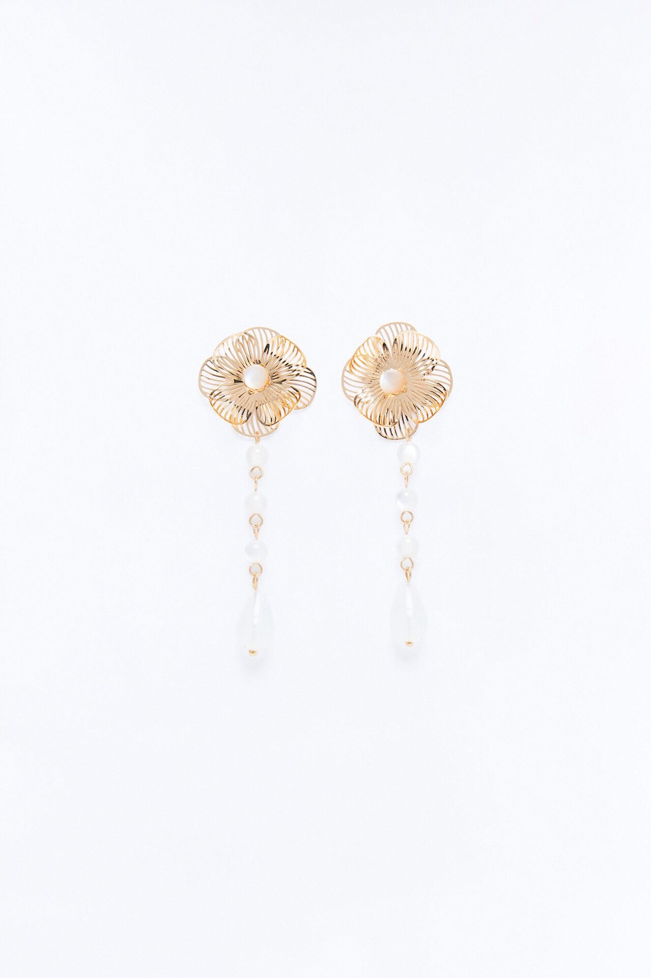Roseveil Drop Earrings - White/Gold