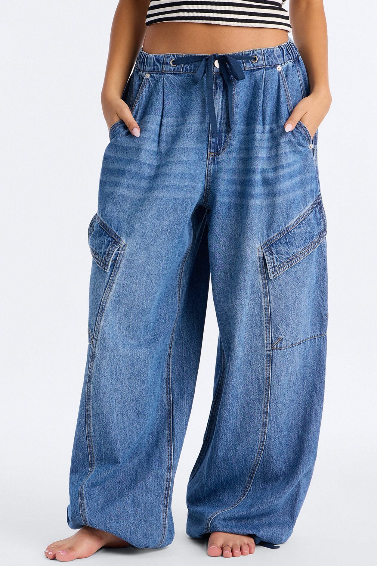 Flight To Catch Premium Drapey Tie Waist Cargo Jeans - Dark Wash