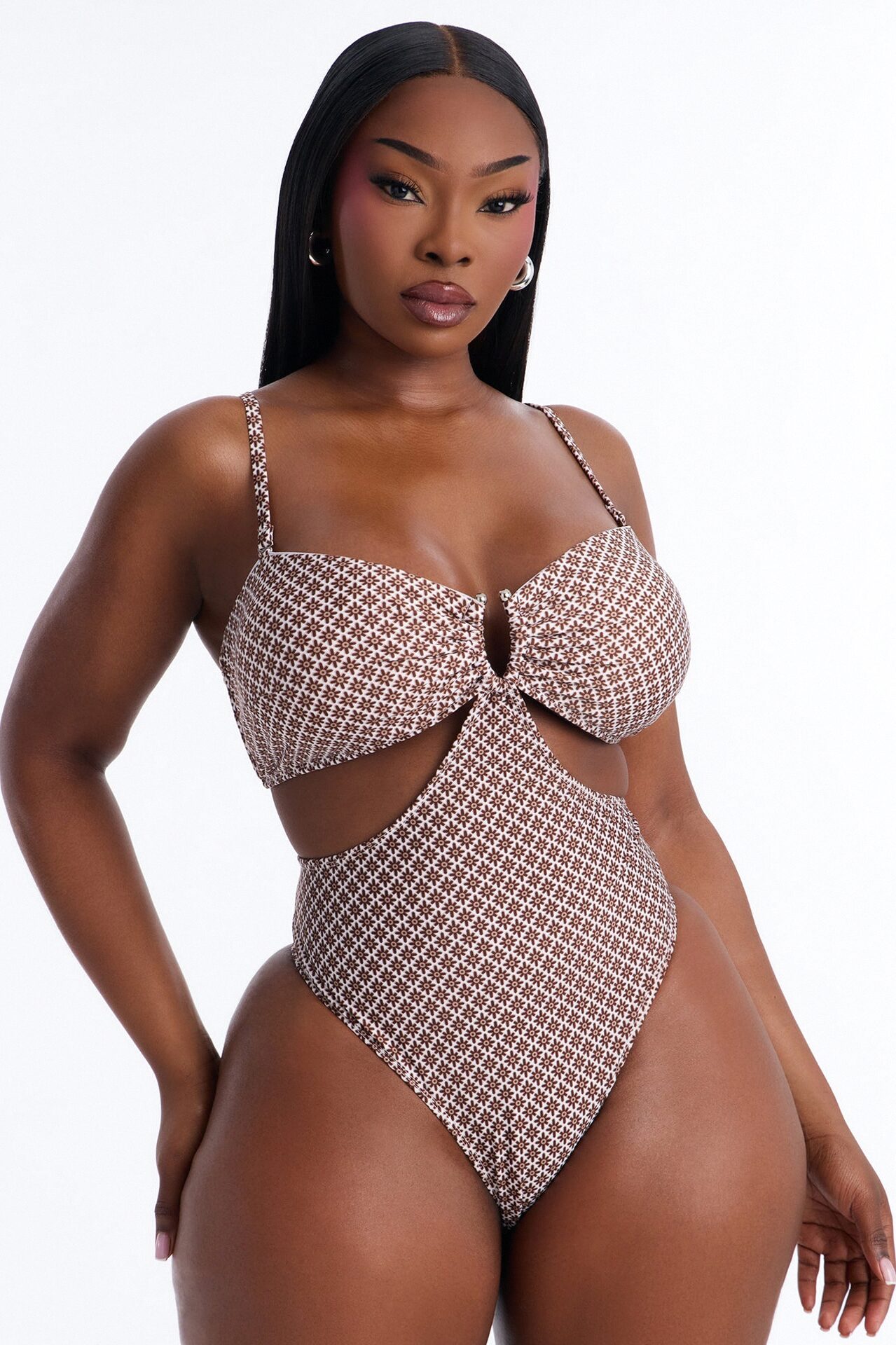 Buns Out Geometric Sweetheart Back Tie 1 Piece Swimsuit - Brown