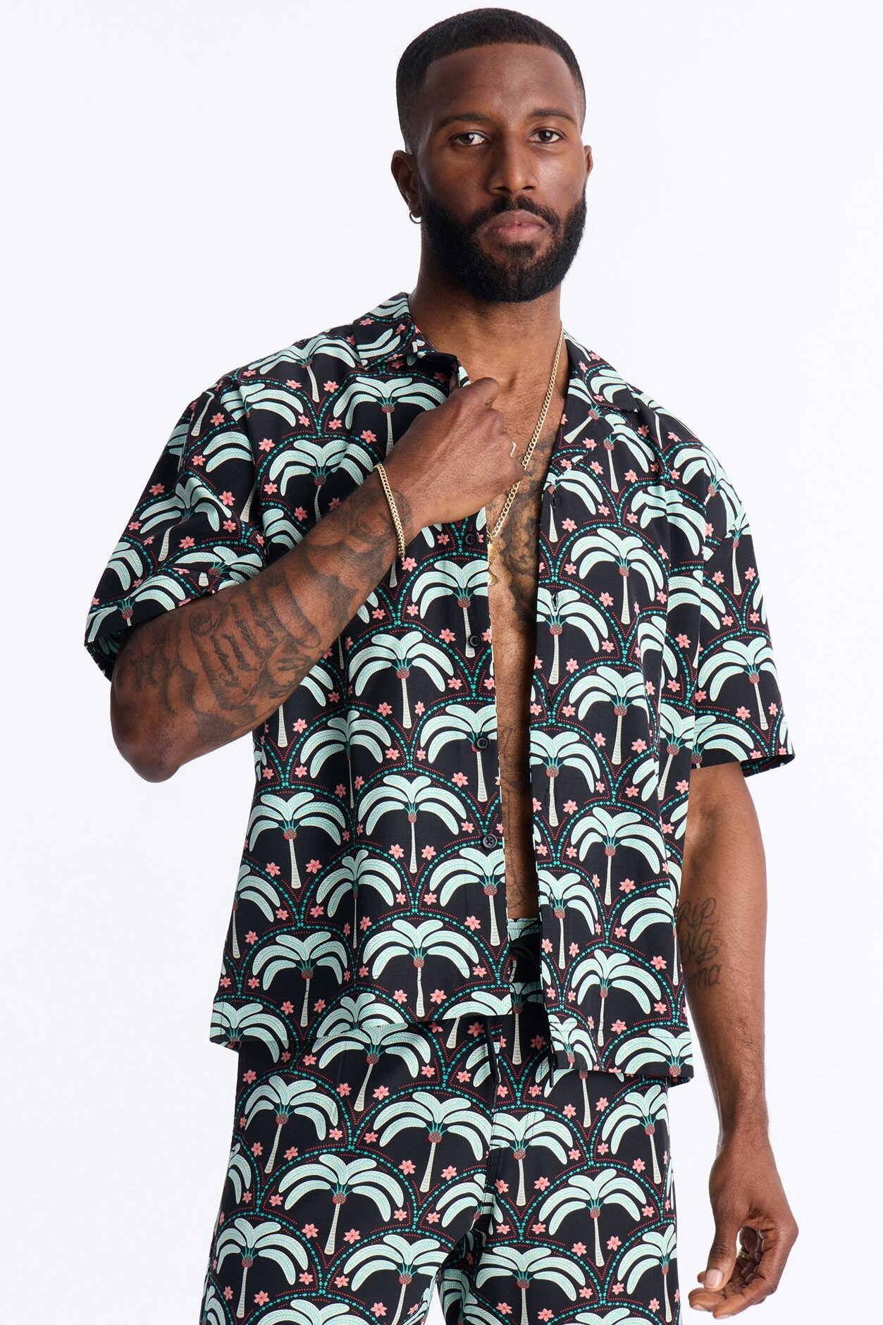 Relaxed Palm Mandala Cuban Collar Button Up Shirt - Black/Green