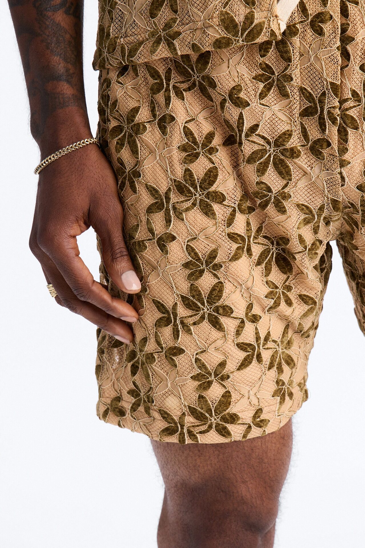 Cabo Canopy Relaxed Short - Tan/Multi