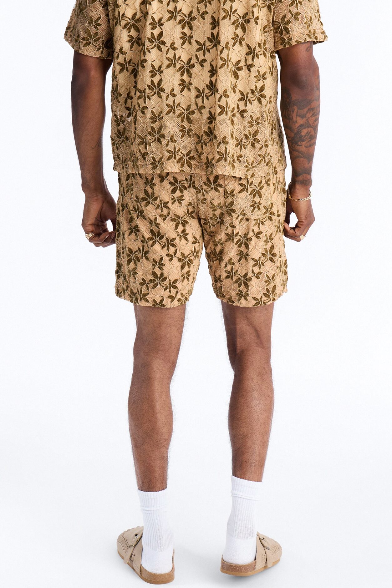 Cabo Canopy Relaxed Short - Tan/Multi