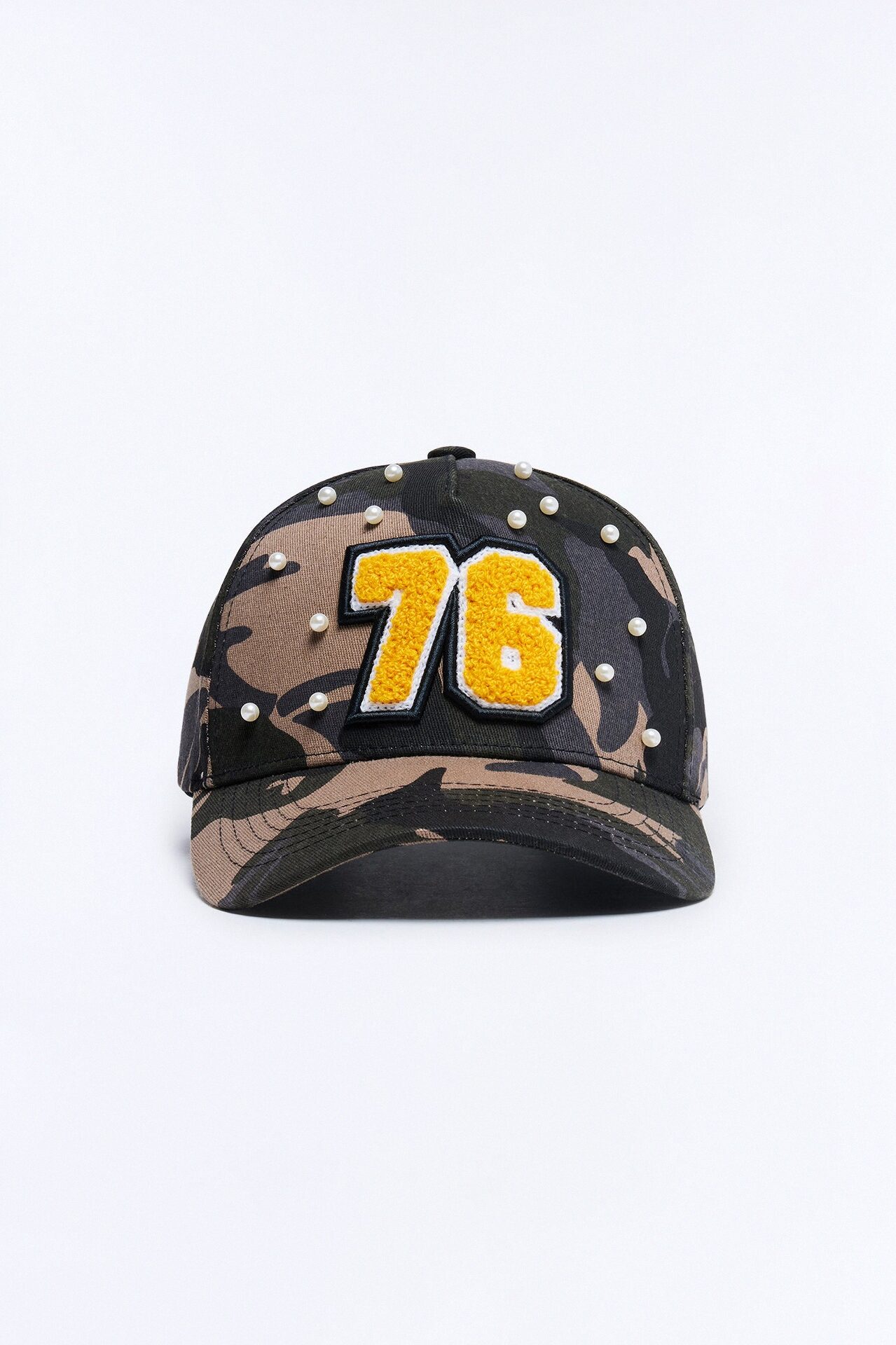 Camo Pearl 76 Patch Snapback Hat - Camouflage