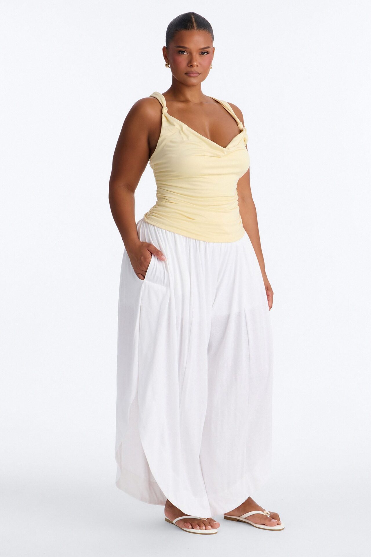 Opal Mid Rise Wide Leg Cropped Pant - White