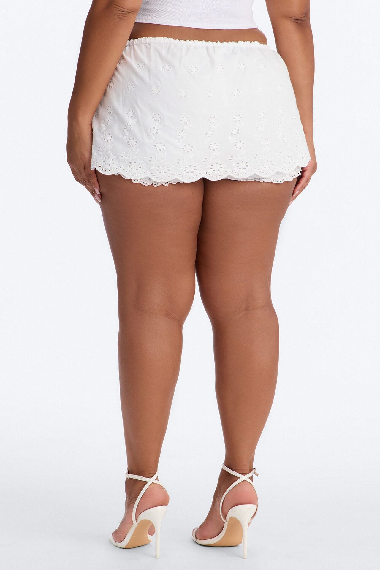 Kenzie Eyelet Peekaboo Bloomer Micro Mini Skort - White
