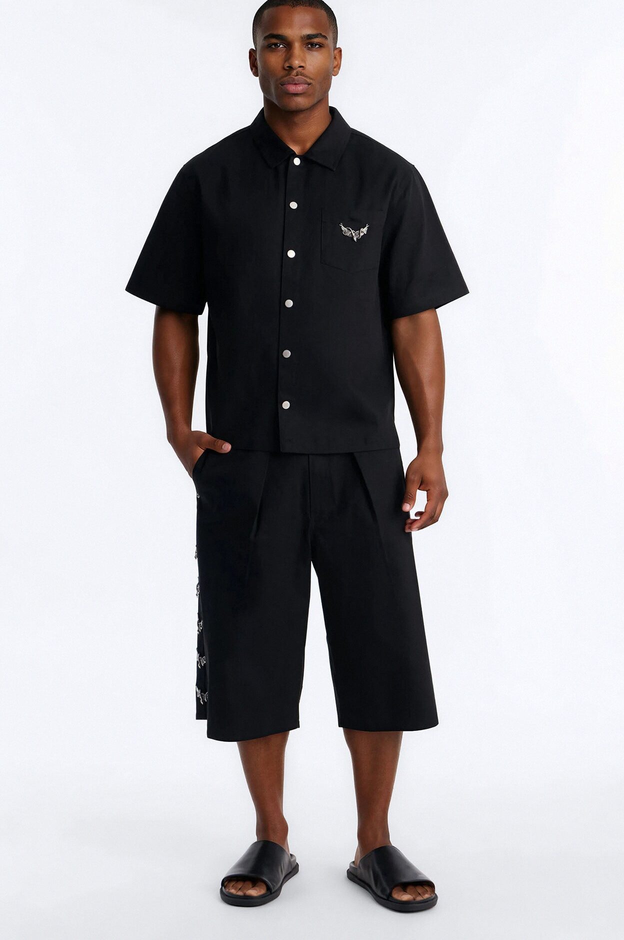 Relaxed Winged Viper Button Up Shirt - Black