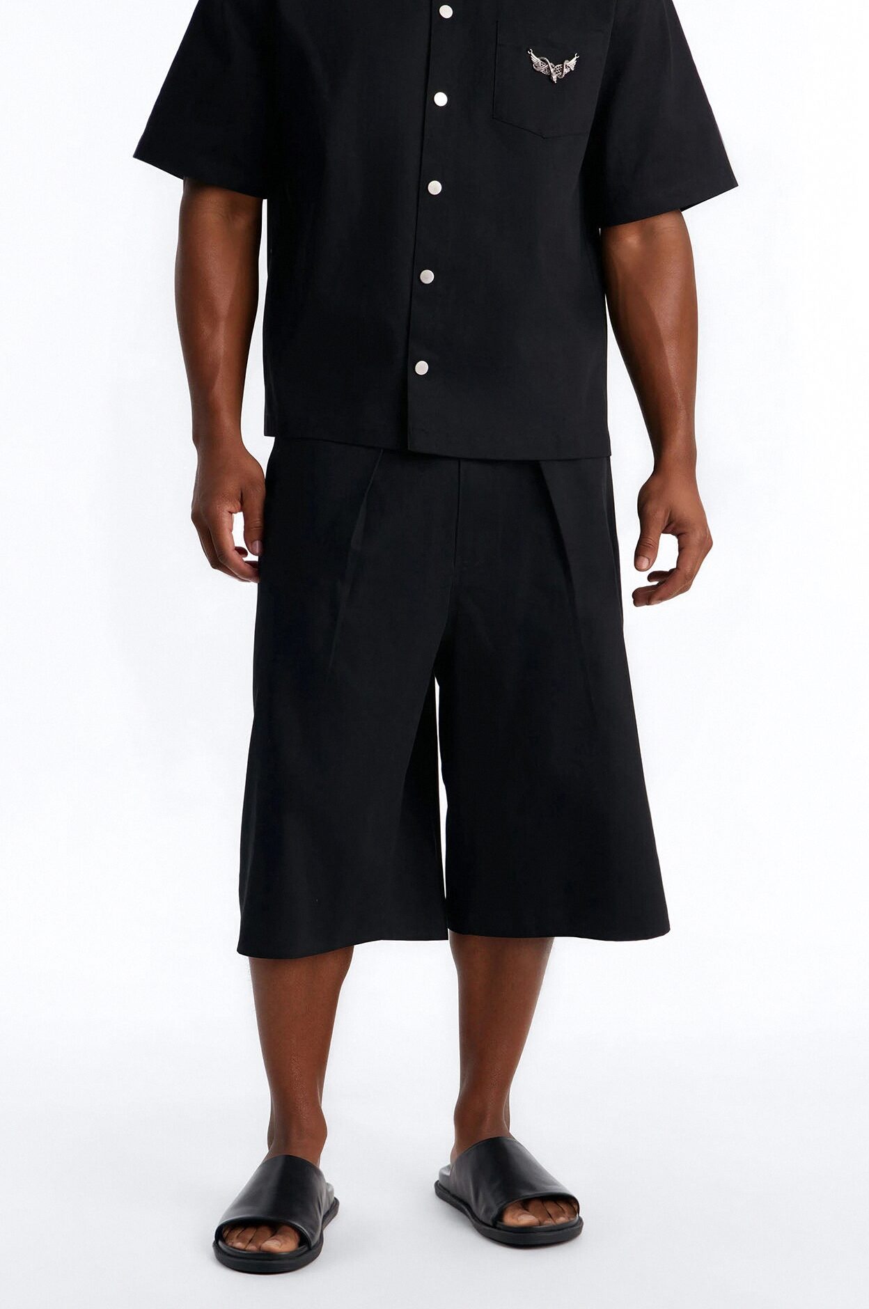 Baggy Winged Viper Short - Black