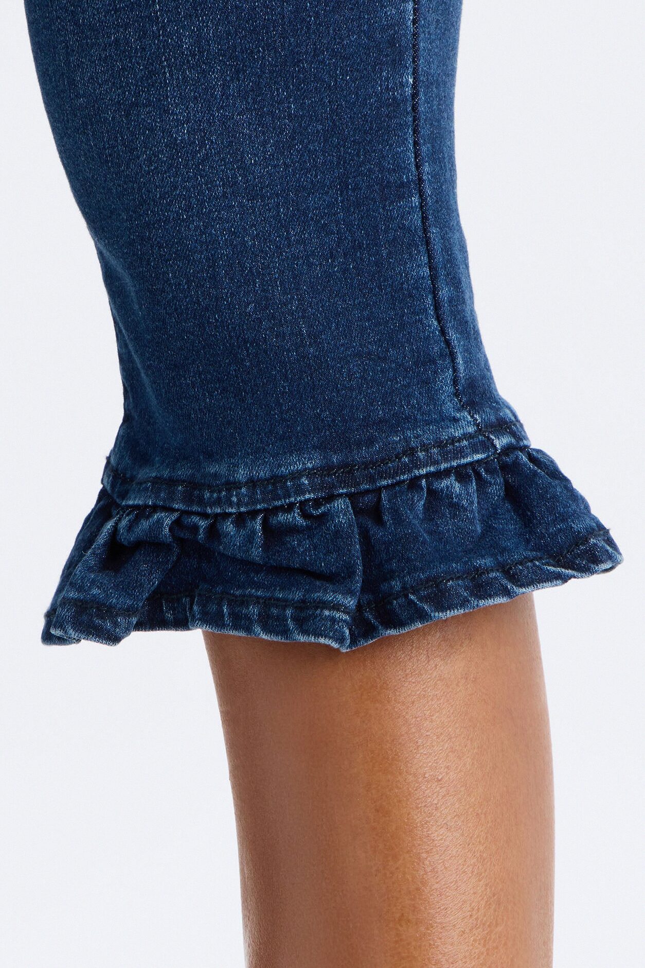 Steal The Show Ruffle Denim Capris - Dark Wash