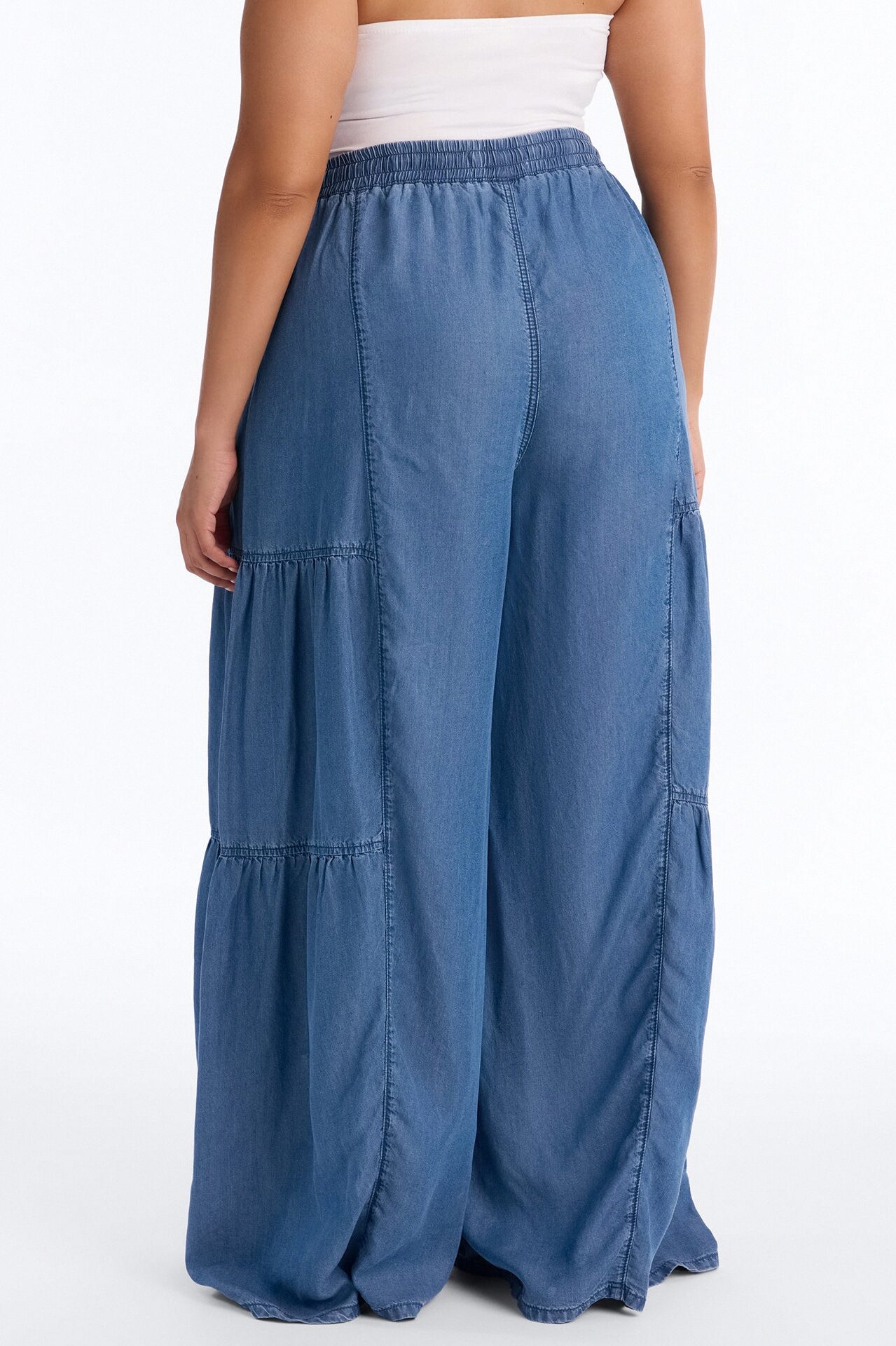 Best View Chambray Tiered Wide Leg Pant 33″ - Medium Wash