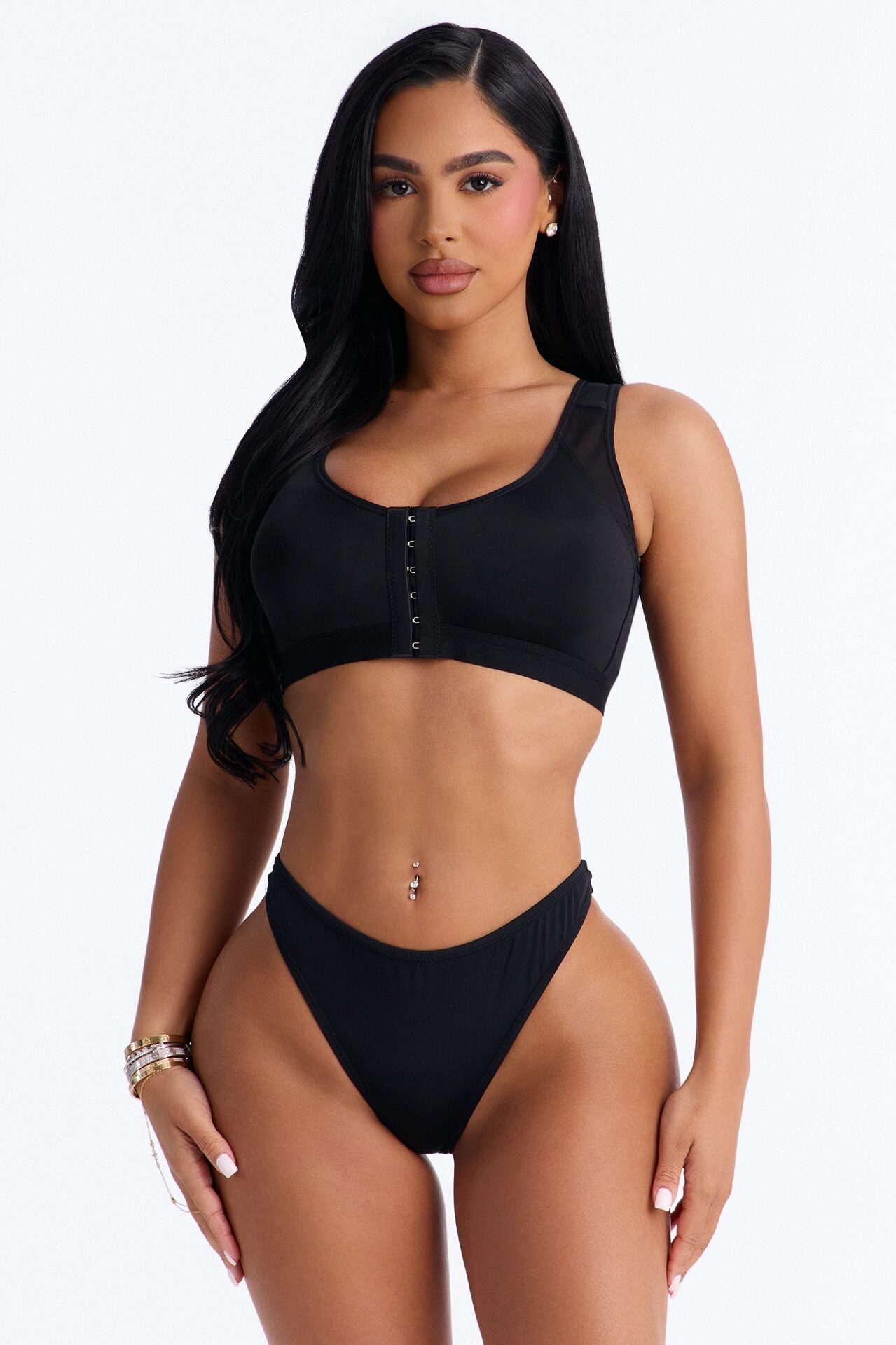 Front Close Wireless Posture Support Bra - Black