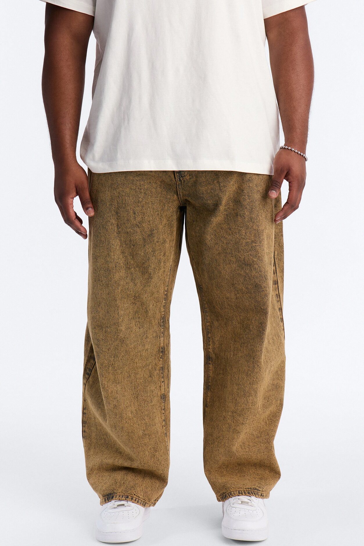 Barrel Rustic Fade Jean - Brown