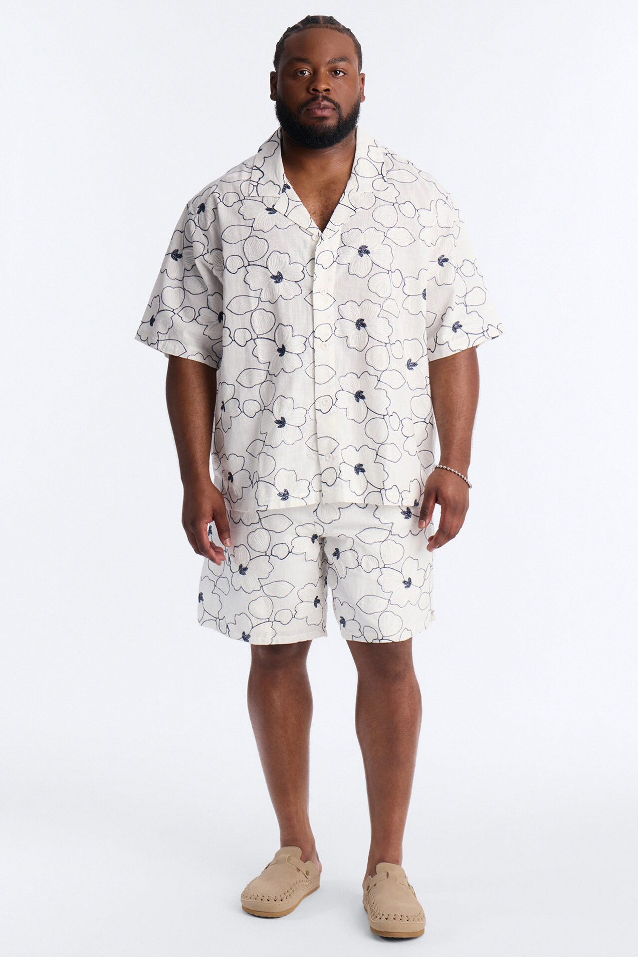 Relaxed Sand Blossom Short - White/combo