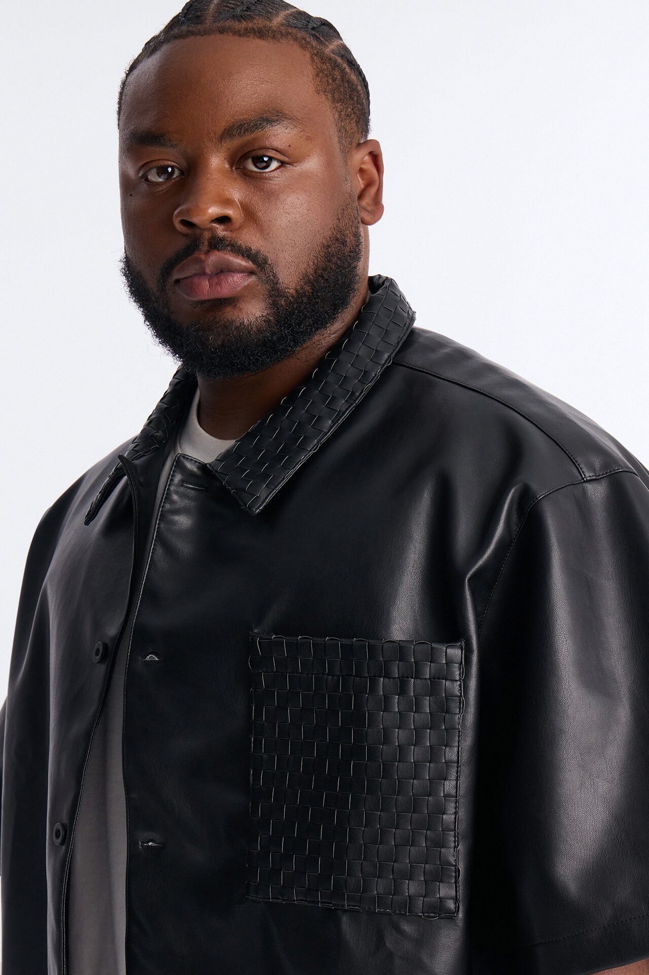 Dont Cross Me Weaved Faux Leather Cropped Shirt - Black