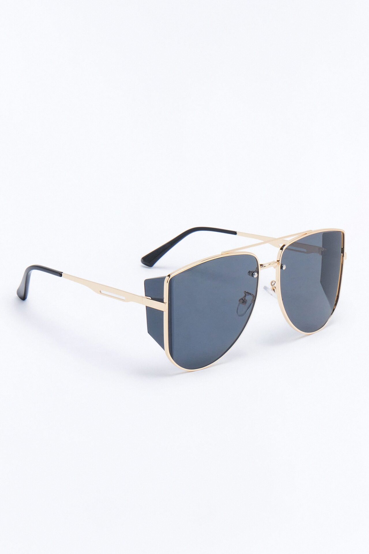Showing Up Sunglasses - Gold/Black
