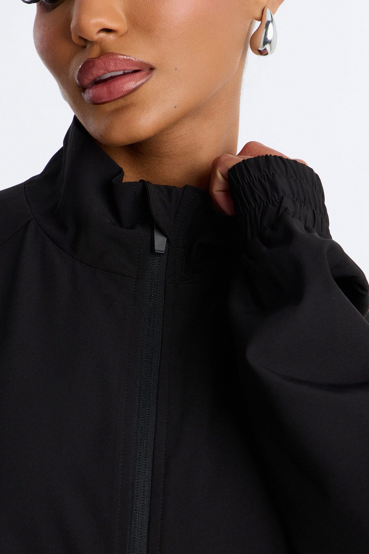 The Early Shift Scrub Jacket - Black