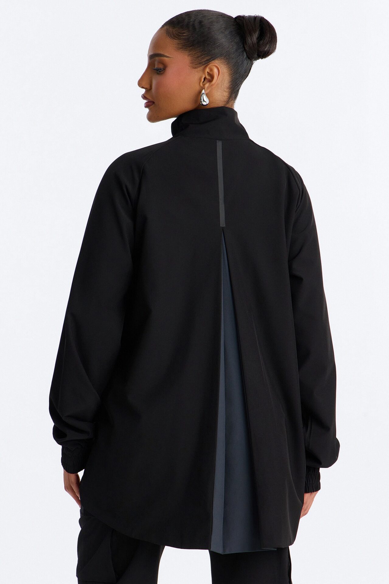 The Early Shift Scrub Jacket - Black